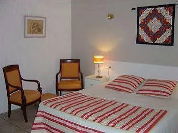 Hotel Le Devem De Mirapier