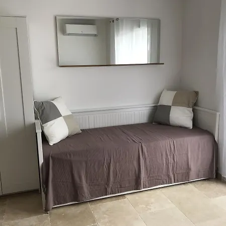 Le Devem De Mirapier Hotel Cornillon-Confoux
