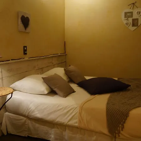 Le Devem De Mirapier Hotel Cornillon-Confoux