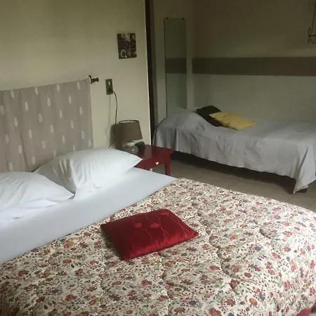 Hotel Le Devem De Mirapier