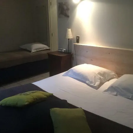 Le Devem De Mirapier Hotel Cornillon-Confoux